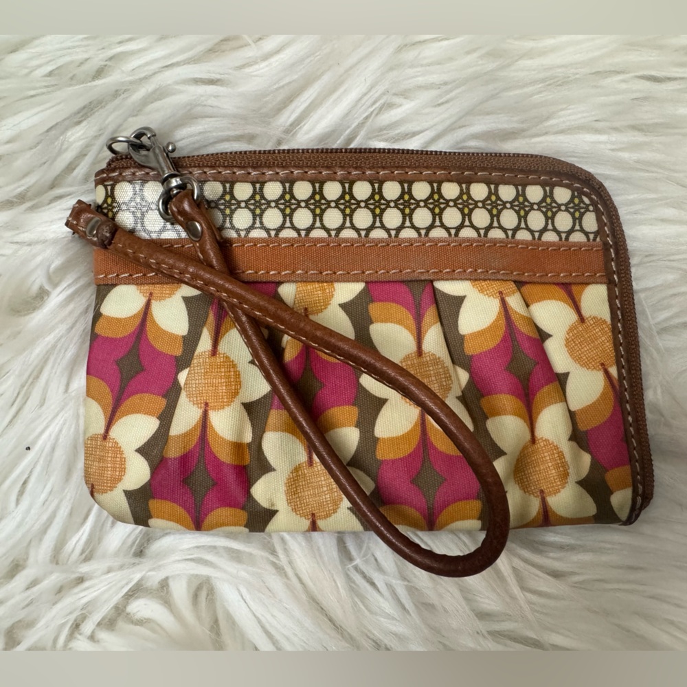 Fossil Floral Wristlet Wallet